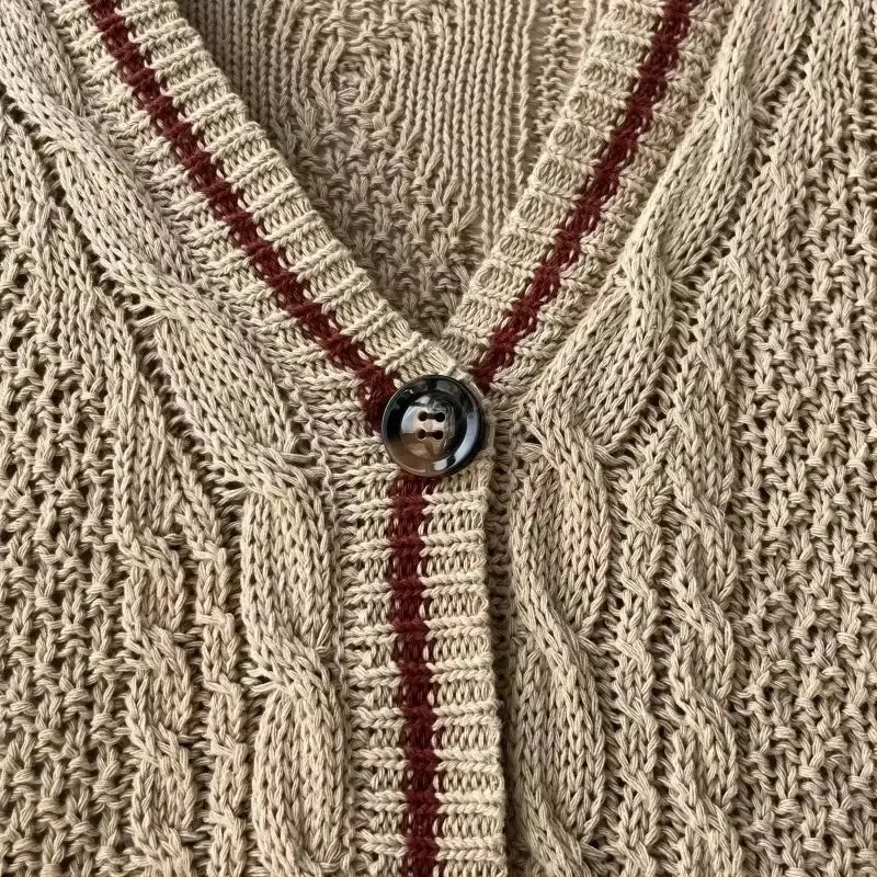 Cardigan Femme Automne - Pull Brodé Feuilles d'Érable, Coupe Oversized Style Folklore